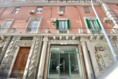 Negozio in affitto, Via Santa Cecilia, Messina