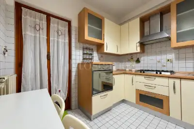 Villa Plurifamiliare in vendita, Via della Stazione, Anzio