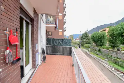 Casa in vendita, Piazzale Gerbetto, Como