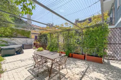 Casa in vendita, Viale Luigi Majno, Milano