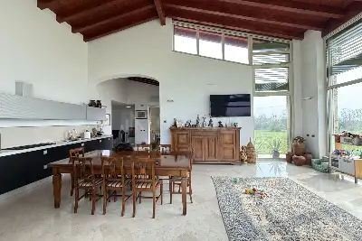 Villa in vendita, Via Mariola, Gussago