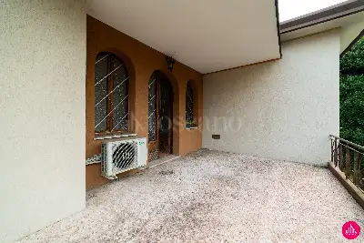 Villa in vendita, Via Colombera, Porcia