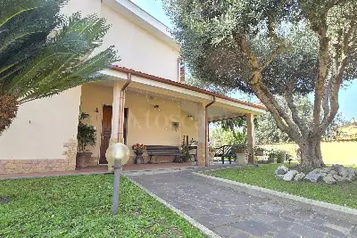 Villa in vendita, Via Luigi Savignoni, Roma