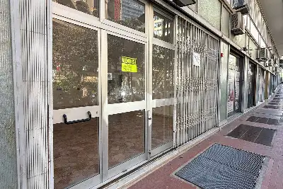 Negozio in vendita, Via di Santa Zita, Genova