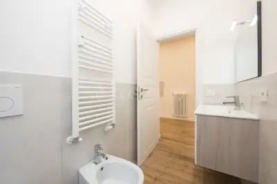 Casa in vendita, Via della Lega Lombarda, Roma