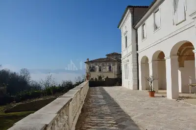 Villa in vendita, Via Foresta, Rieti