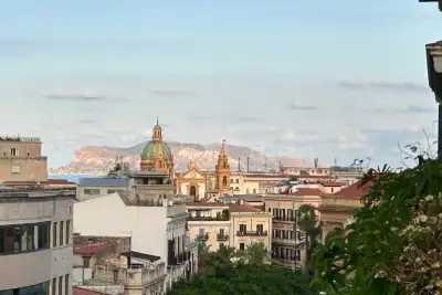 Casa in affitto, Via Pignatelli Aragona, Palermo