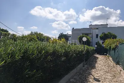 Casa Indipendente in vendita, Via Provinciale San Vito, Brindisi