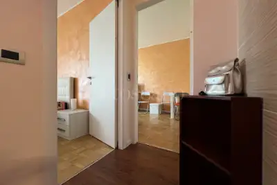 Casa in vendita, Via Lorenzini, Desenzano del Garda