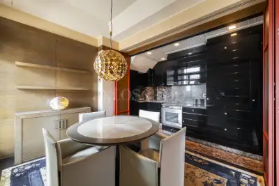 Casa in vendita, Via Uberto Visconti di Modrone, Milano