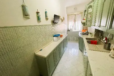 Casa in vendita, Viale dei Promontori, Roma