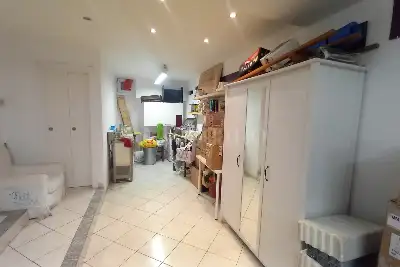 Laboratorio in vendita, Via Alessandro Tadino, Milano