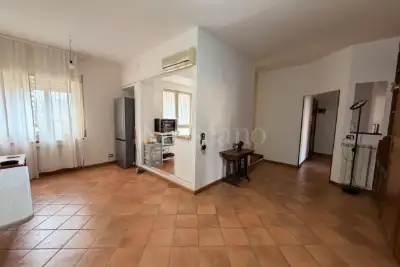 Casa in vendita, Piazza Michelangelo Buonarroti, Catania
