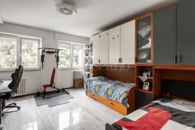 Casa in vendita, Via Camillo Giussani, Milano