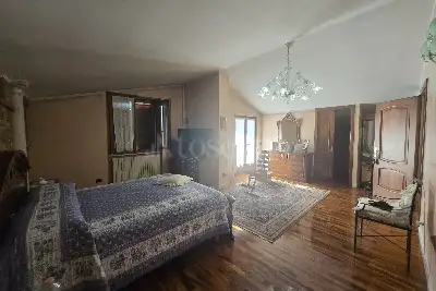 Casa Indipendente in vendita, Ad.ze Casa Natale di Papa Paolo VI, Concesio