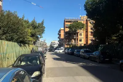 Box in vendita, Via San Lioce, Bari