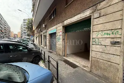 Negozio in vendita, VIA FABIO RULLIANO, Roma