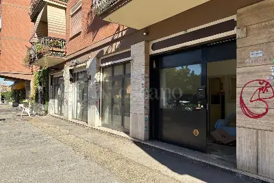 Negozio in affitto, Via Carlo Fadda, Roma