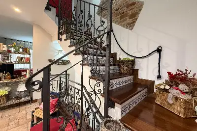 Villino a Schiera in vendita, Largo Rovedine, Opera