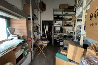 Negozio in vendita, Via Portuense, Roma