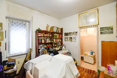 Casa in vendita, Via Crispi, Como