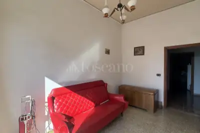 Casa Indipendente in vendita, Via dell'Alloro, Prato