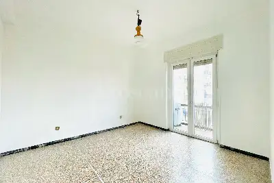 Casa in vendita, Via Achille Papa, Brescia