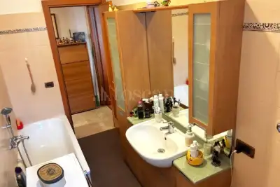 Casa in vendita, Via Enrico Cruciani Alibrandi, Roma