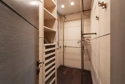 Casa in vendita, Via Uberto Visconti di Modrone, Milano