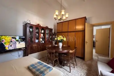 Casa Indipendente in vendita, Via Cortese, Reggio di Calabria