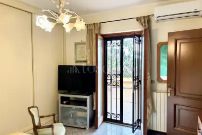 Villino a Schiera in vendita, Via Taro, Mentana