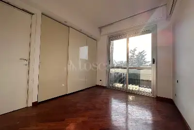Casa in vendita, Viale Omero, 18, Milano