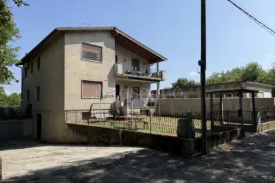 Casa in vendita, Strada Borgosatollo, Borgosatollo