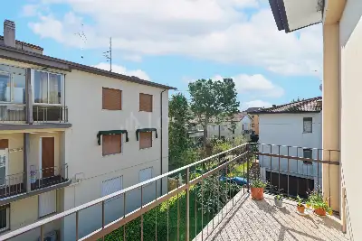 Villa in vendita, Via Scuole, Desenzano del Garda
