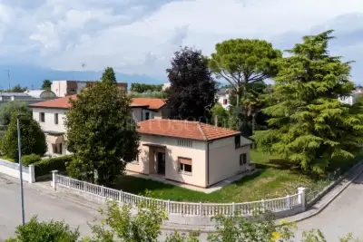 Casa Indipendente in vendita, Via Prata, Pordenone