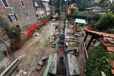 Casa Indipendente in vendita, Via Roma, Cuasso al Monte