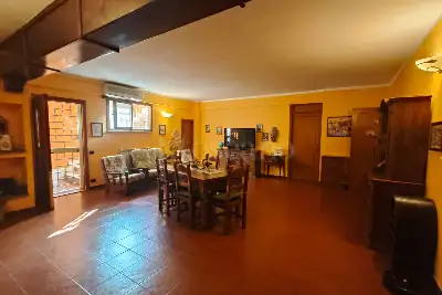 Villa Bifamiliare in vendita, Via delle Vigne di Morena, Roma, Roma