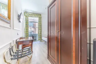 Albergo in vendita, Via Firenze, Roma