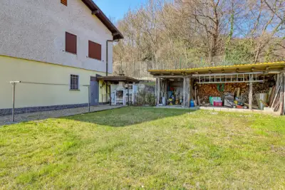 Villa Bifamiliare in vendita, Via Viconago, Cadegliano-Viconago