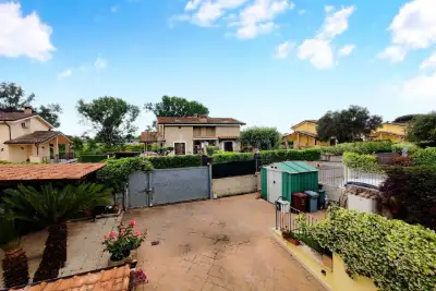 Villa Bifamiliare in vendita, Via Passo del Turchino, Nettuno