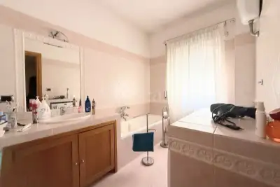 Casa in vendita, Via Diego Angeli, Roma