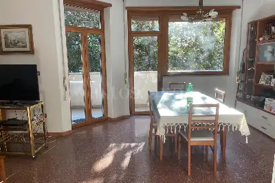 Casa in vendita, Via Gastone Giacomini, Roma