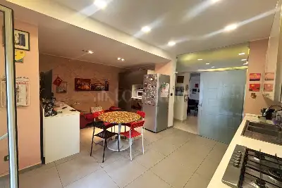 Casa in vendita, Corso Michelangelo, Mascalucia