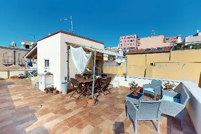 Casa in vendita, Via dei Pisani, Cagliari