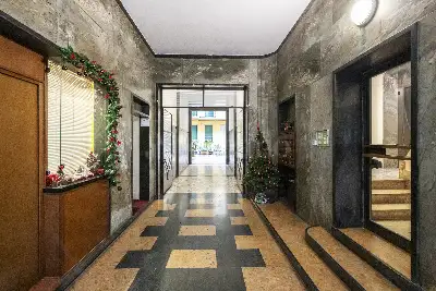 Casa in vendita, Via Chiossetto, Milano