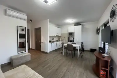 Casa in vendita, Via Casal Tidei, Roma