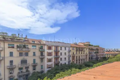 Casa in vendita, Via Bartolomeo Eustachi, Milano