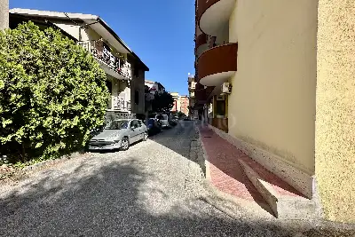 Casa in vendita, Via A. Manzoni, San Nicola la Strada