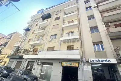Casa in vendita, Via Giuseppe Majelli, Palermo