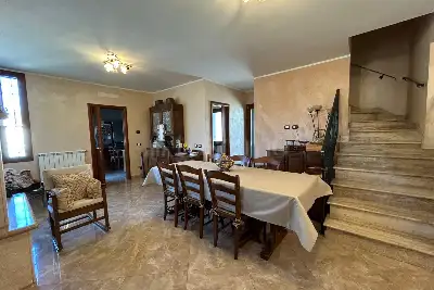 Villa in vendita, Via Giorgio Bassani, Roma